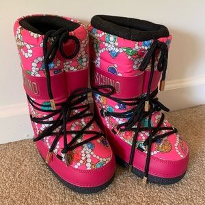 Moschino Girls Pink Printed Snowboots